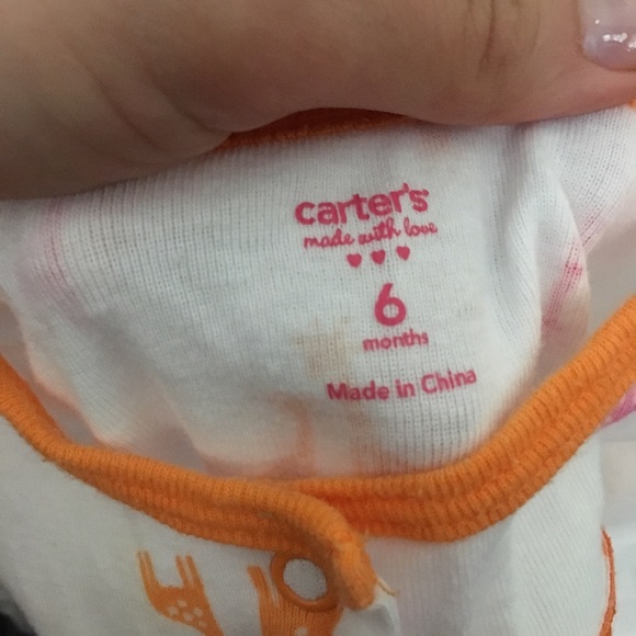 Adorable little girls jammies - Picture 2 of 7